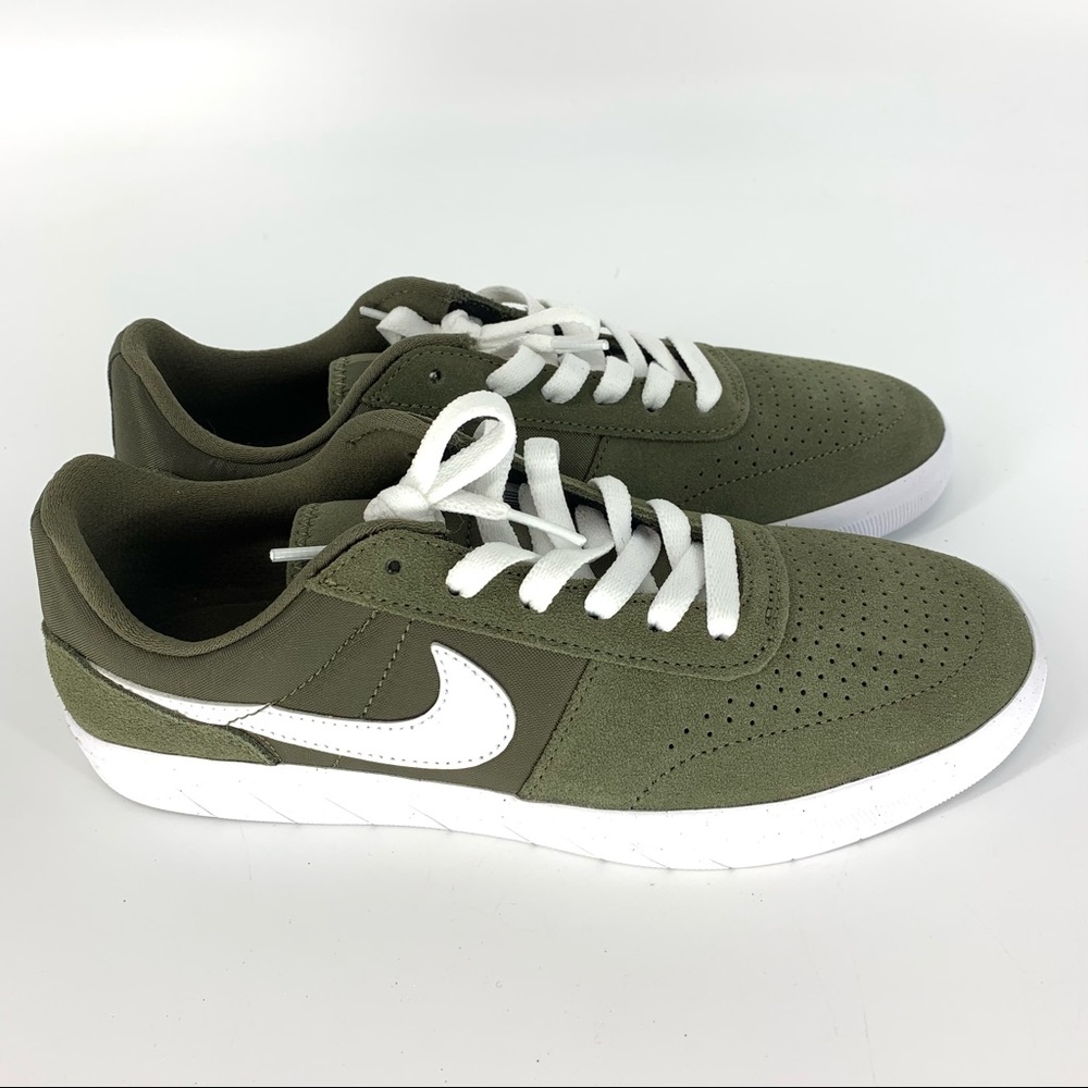 Nike SB Team Classic Skateboarding shoes nwob
